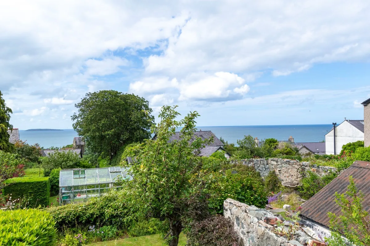 Alexandra Park, Penmaenmawr, Conwy, LL34