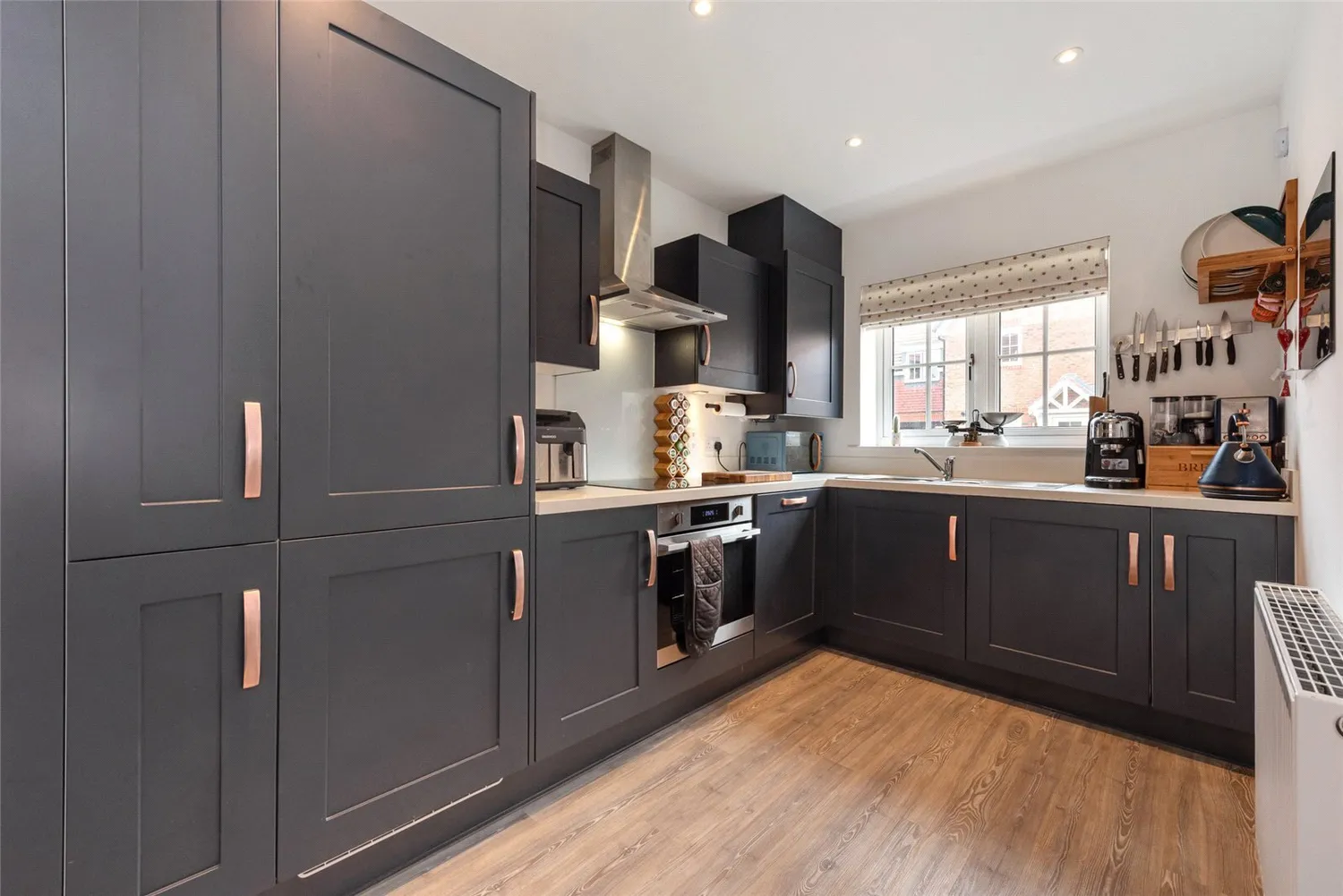 Farrier Way, Fontwell, BN18 photo 5