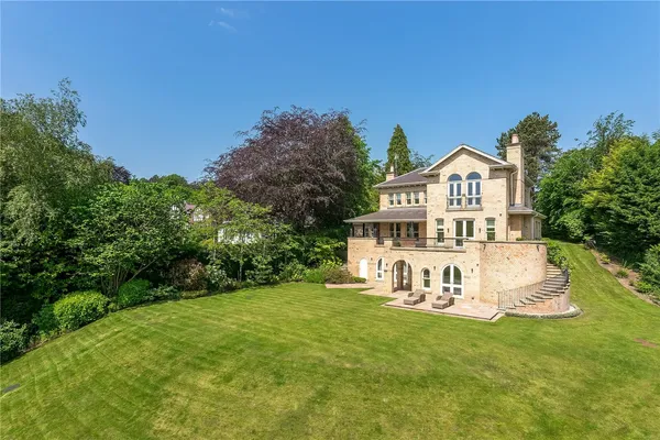 Dale Head Road, Prestbury, SK10 photo 28