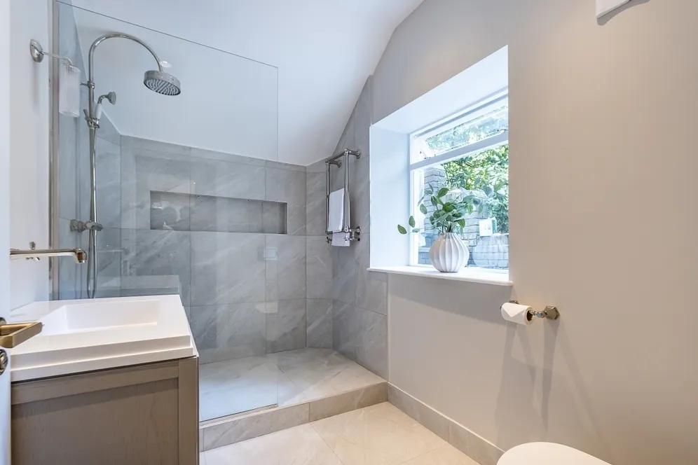 Acol Road South Hampstead NW6 photo 9