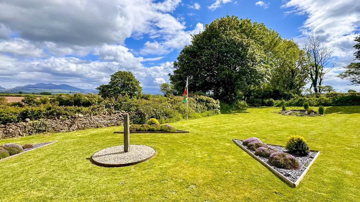 Llangaffo, Gaerwen, Isle of Anglesey, LL60