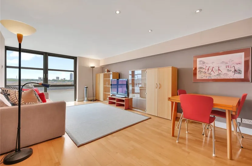 Chinnocks Wharf, E14