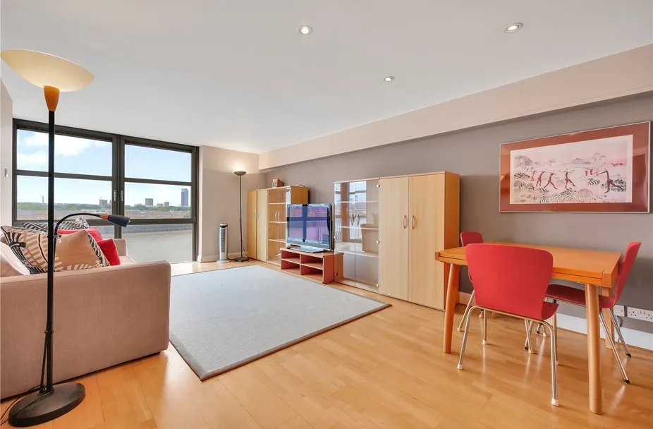 Property Photo 1