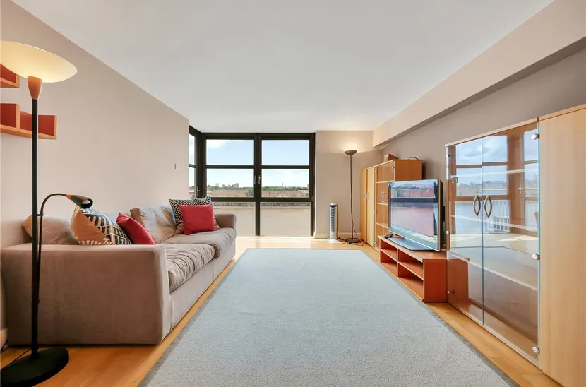 Chinnocks Wharf, E14