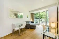 Queenstown Road London SW11 photo 6
