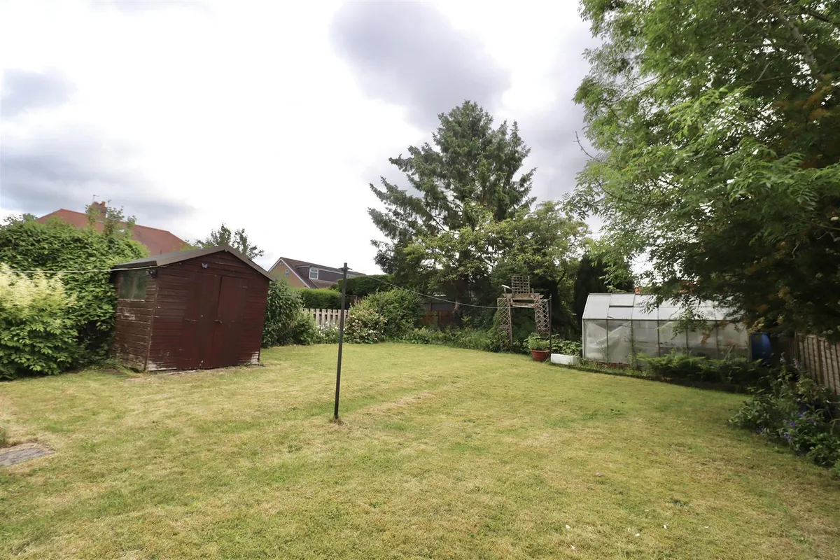 Mill Hill, Ellerker, Brough