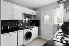 Robertson Drive, Renfrew