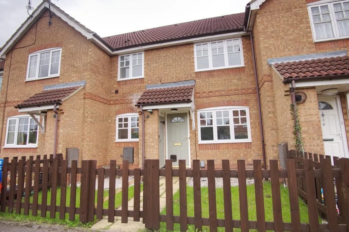 Holly Drive, AYLESBURY