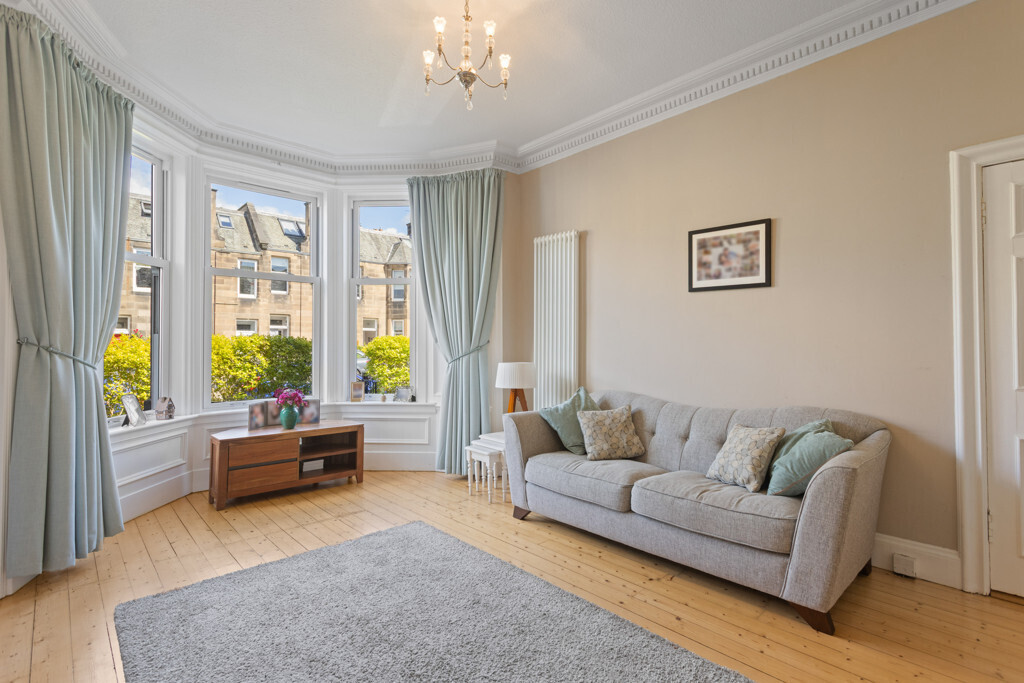 17 Plewlands Gardens, Morningside, Edinburgh, EH10 5JS Image 4