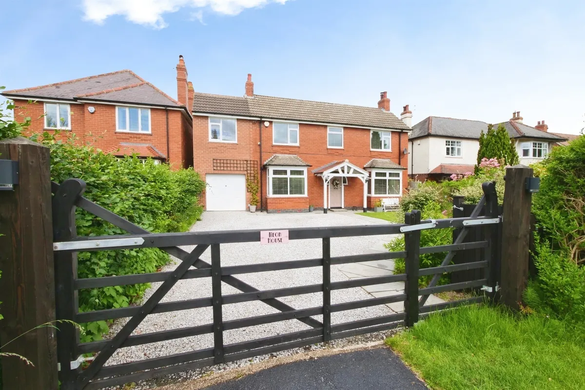 Towthorpe Road, Haxby, York