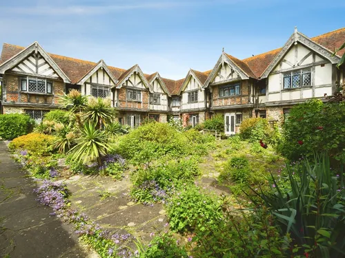 Dean Court Road, Rottingdean, Brightonphoto