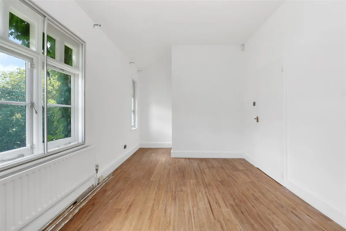 Midland Terrace, Cricklewood, NW2