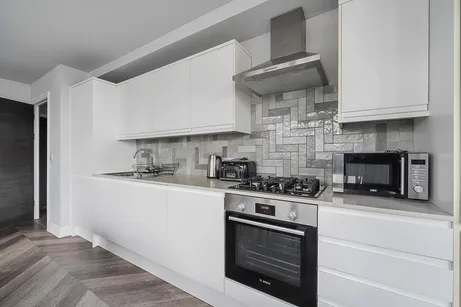 Rotherhithe Old Road, Surrey Quays, E16