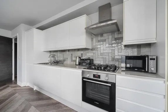 Rotherhithe Old Road, Surrey Quays, E16