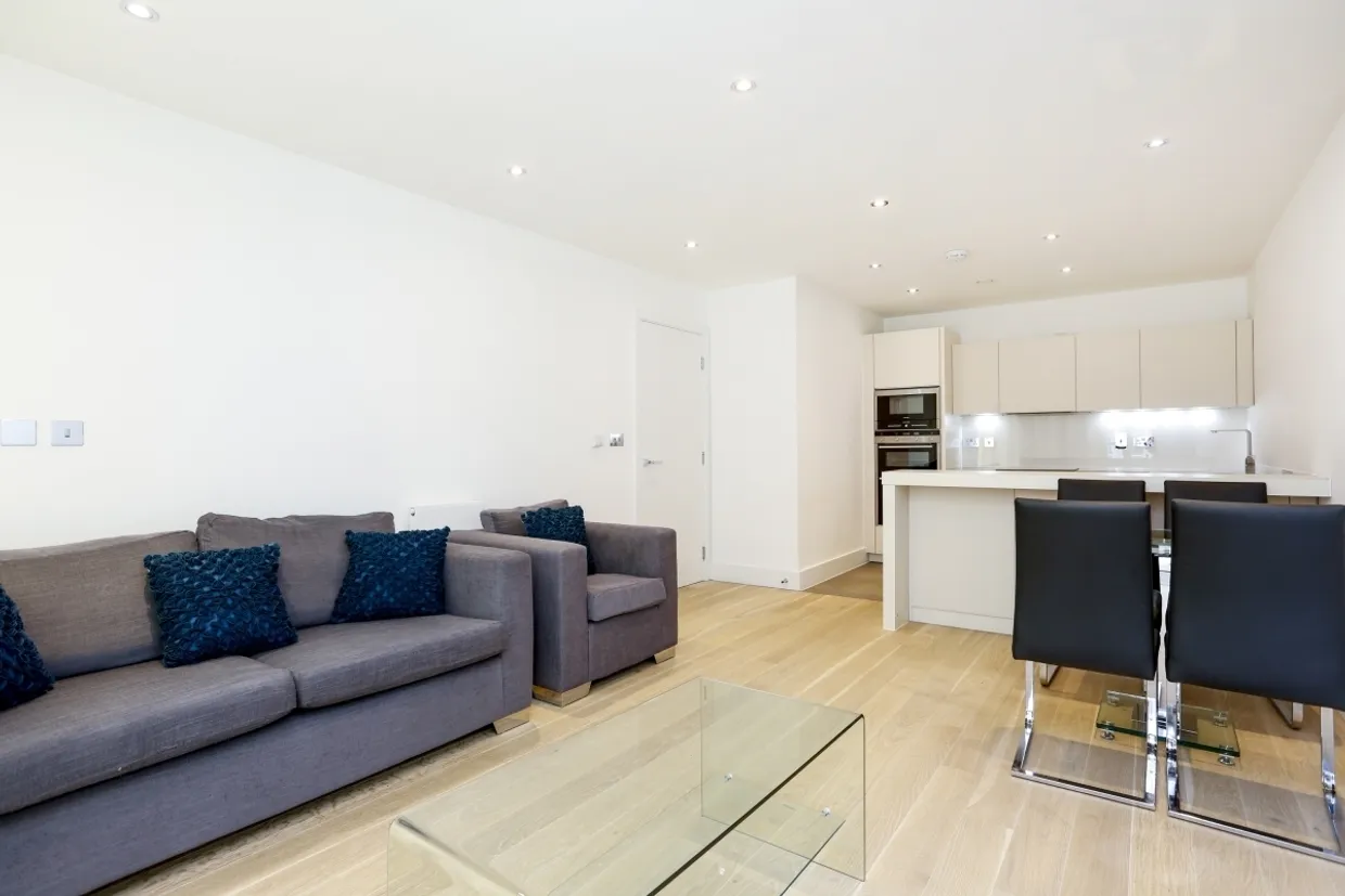 Stamford Square London SW15 photo 3