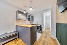 Preston Close, Walworth, SE1 photo 3