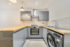 Preston Close, Walworth, SE1 photo 4