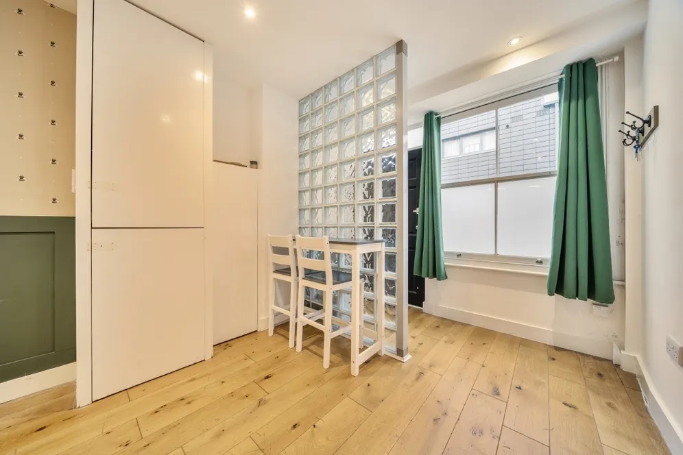 Preston Close, Walworth, SE1 photo 6