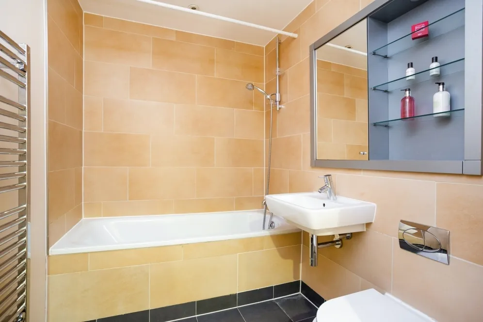 Meridian Court, Bermondsey, SE16 photo 6