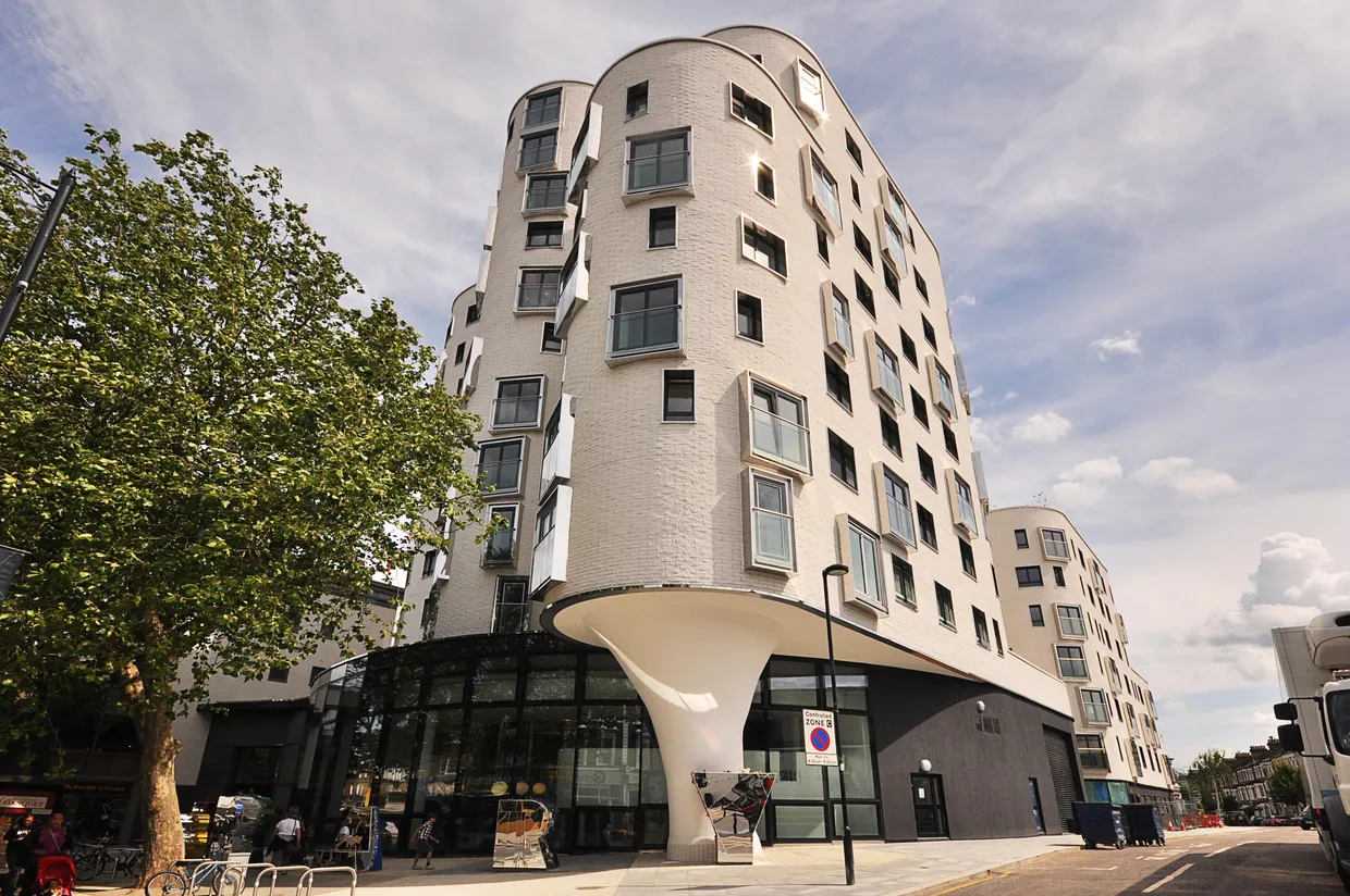 St. Luke's Avenue Clapham SW4 photo 6