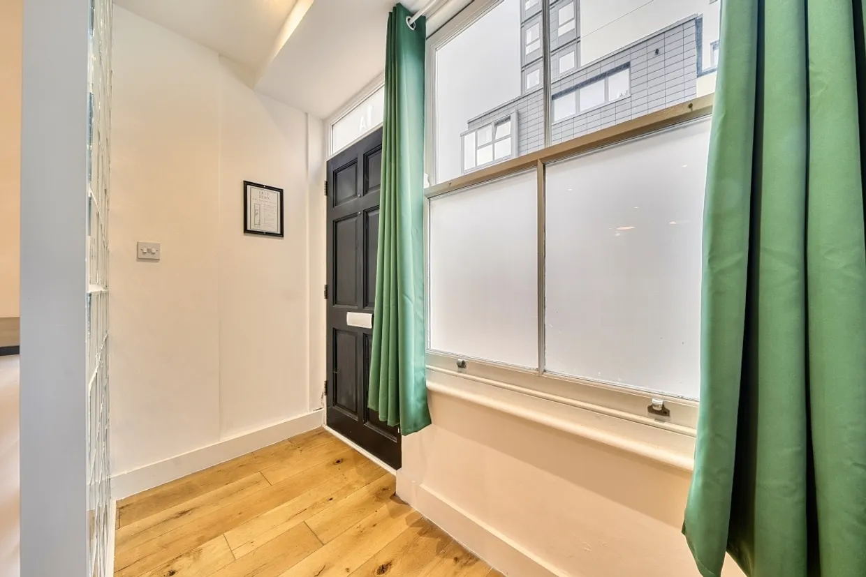 Preston Close, Walworth, SE1 photo 7