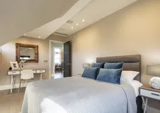 Fitzjohns Avenue London NW3 photo 12
