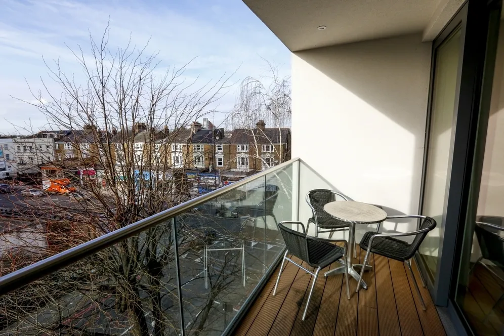 Stamford Square London SW15 photo 9