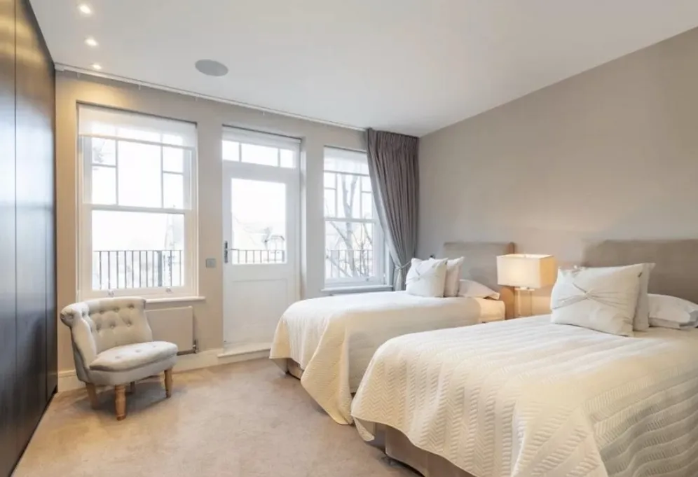 Fitzjohns Avenue London NW3 photo 14