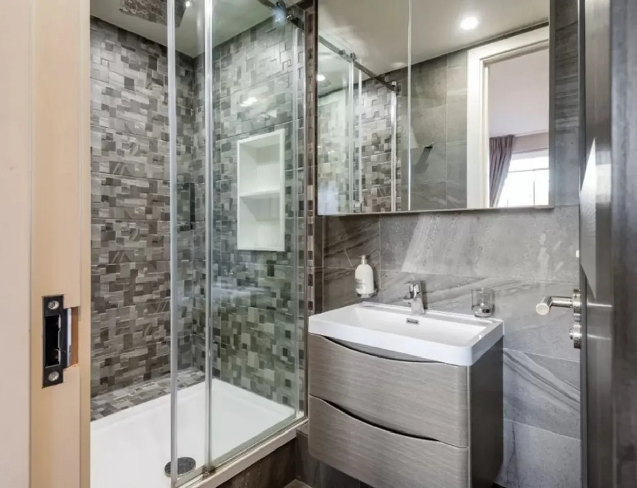 Fitzjohns Avenue London NW3 photo 16