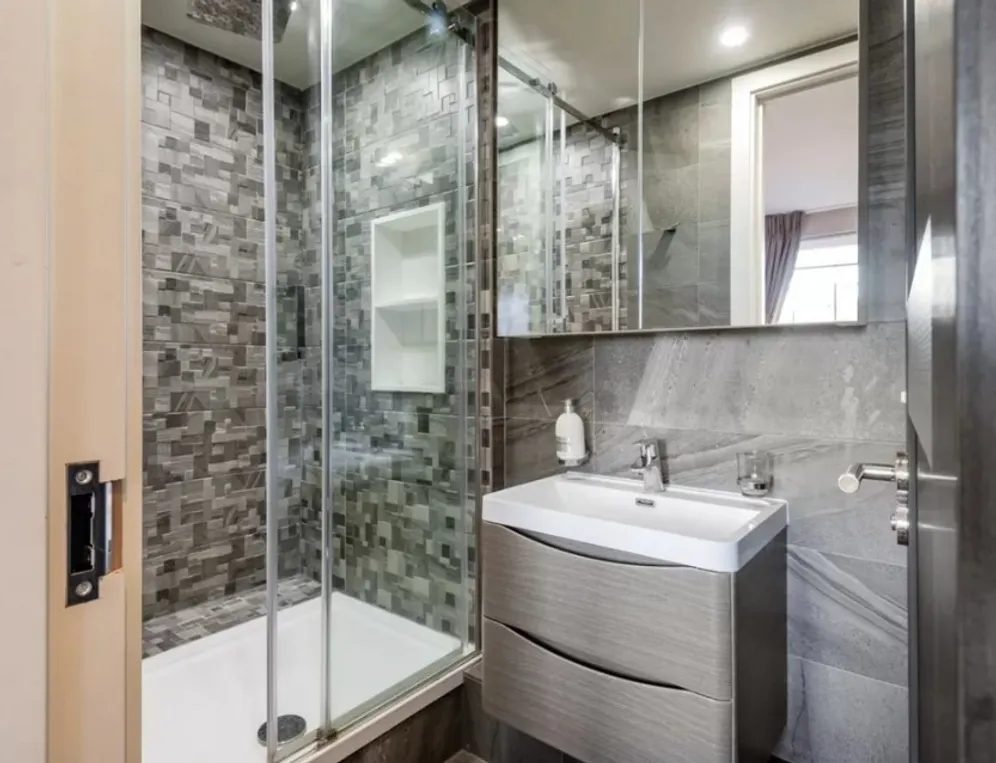 Fitzjohns Avenue London NW3 photo 16