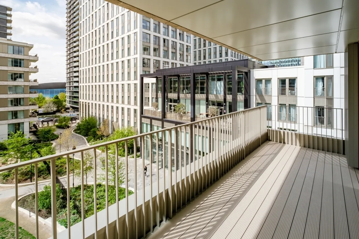 Cherry Park Lane London E20 photo 11