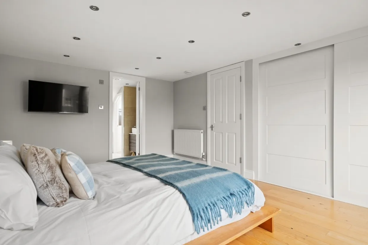 Shortlands Road Kingston upon Thames KT2 photo 12
