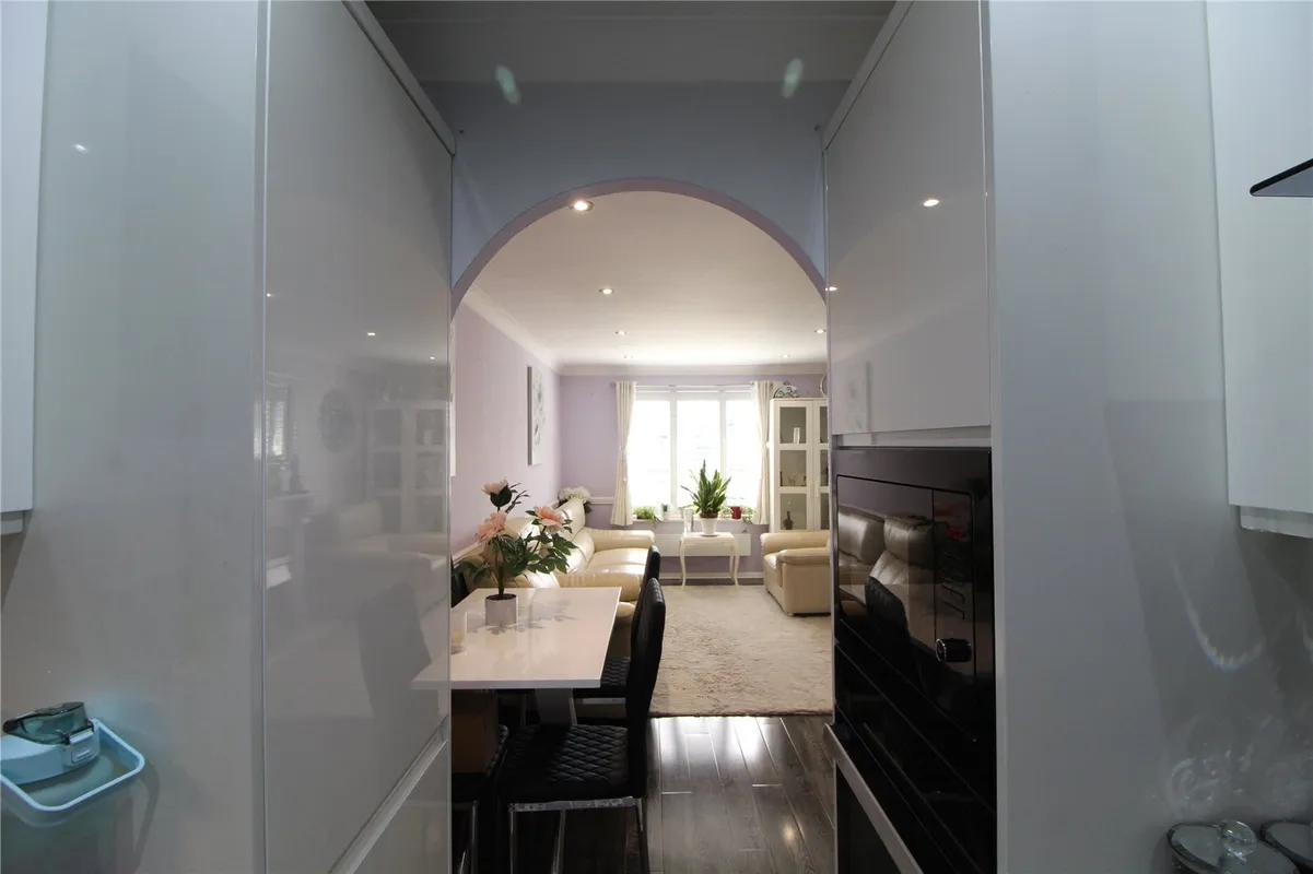 Ainsley Close, London, N9