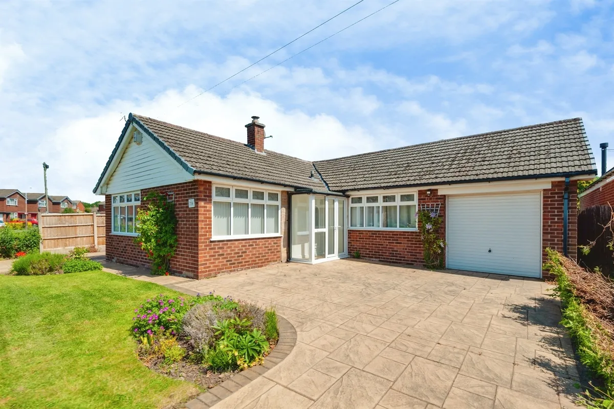 Latham Avenue, Helsby, Frodsham
