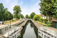 Boulters Lock Island, Maidenhead