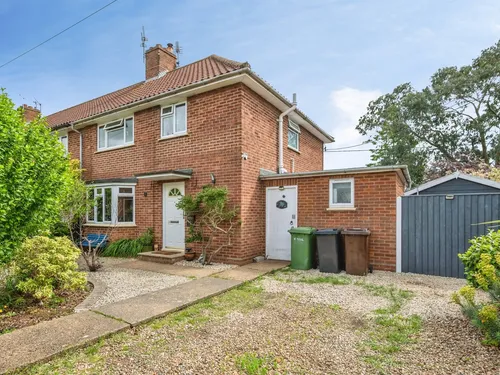 Crompton Road, Aylsham, Norwichphoto