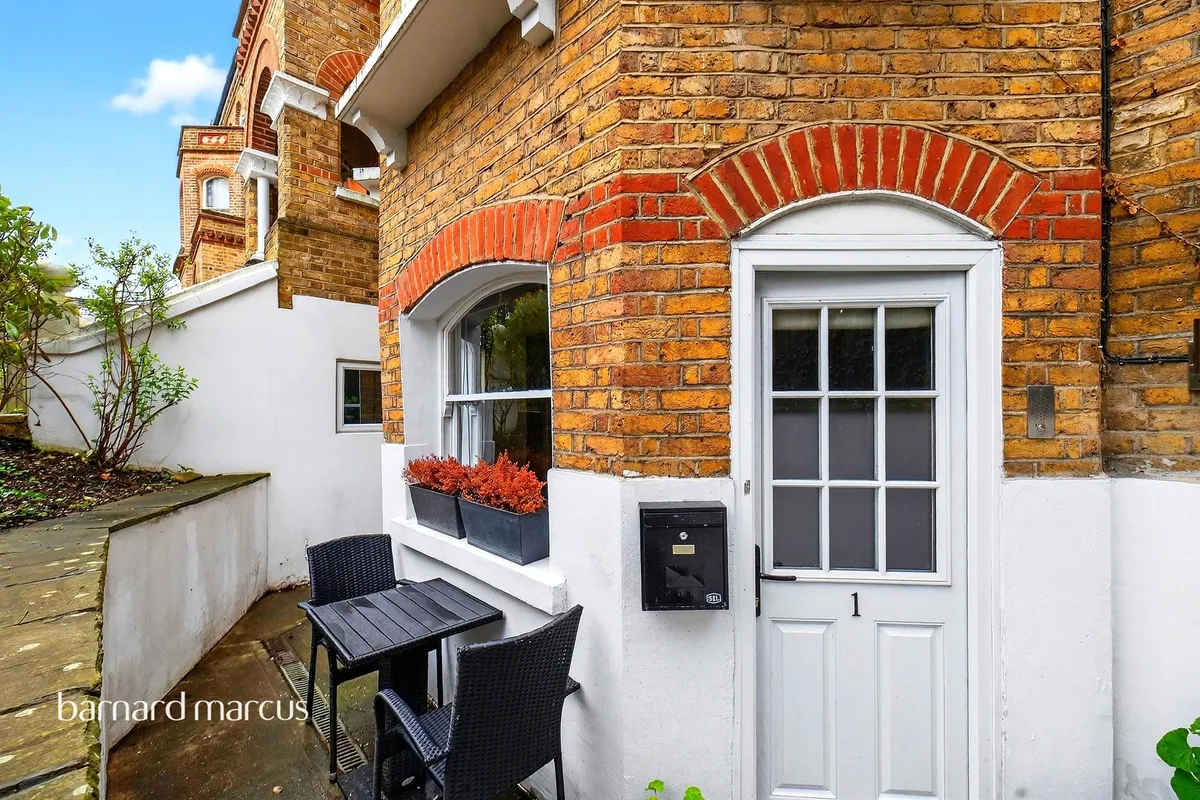 Ewell Road, SURBITON