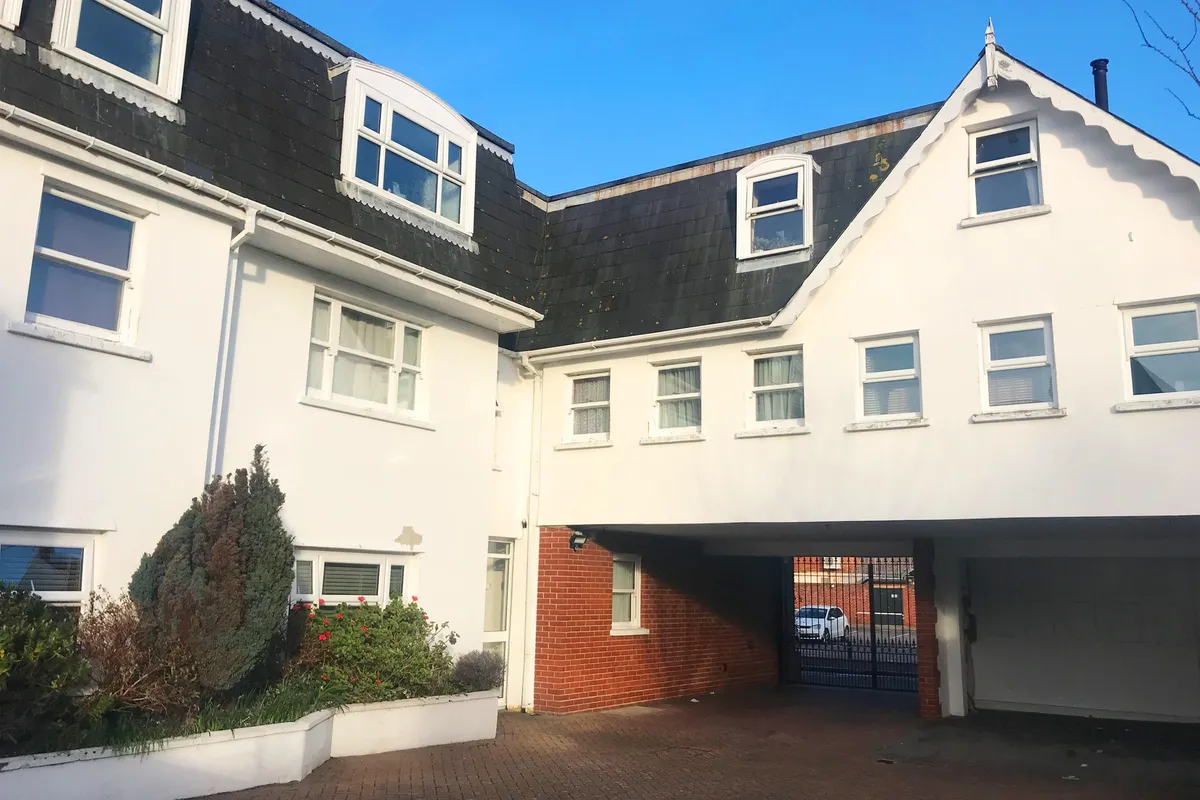 18 Ashby Place, SOUTHSEA