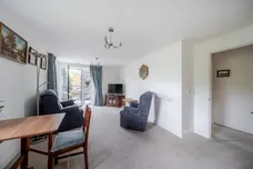 Pegs Lane, Hertford, SG13 photo 5