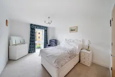 Pegs Lane, Hertford, SG13 photo 8
