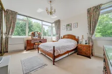 Ray Mead Road, Maidenhead, SL6 photo 6