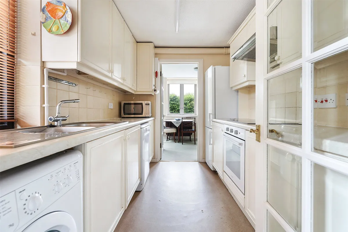 Sondes Farm, Glebe Road, Dorking, Surrey, RH4