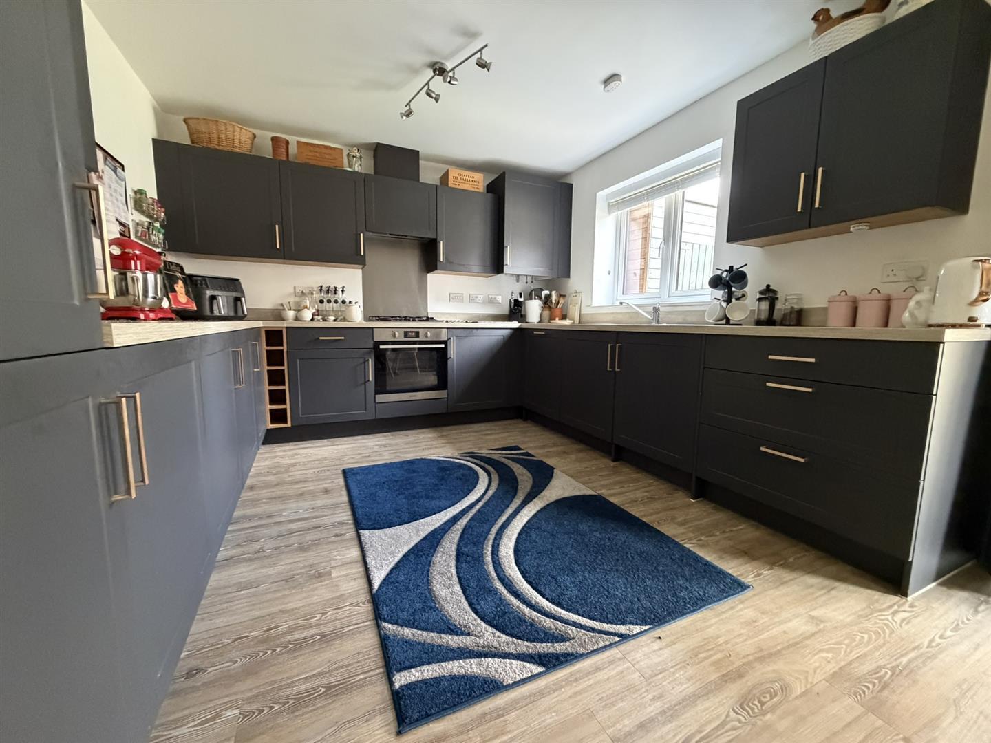 Wenlock Way, Daventry Image 9