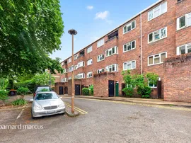 Carlton Drive, London photo