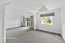 Wray Park Road, Reigate