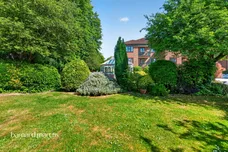 Wray Park Road, Reigate