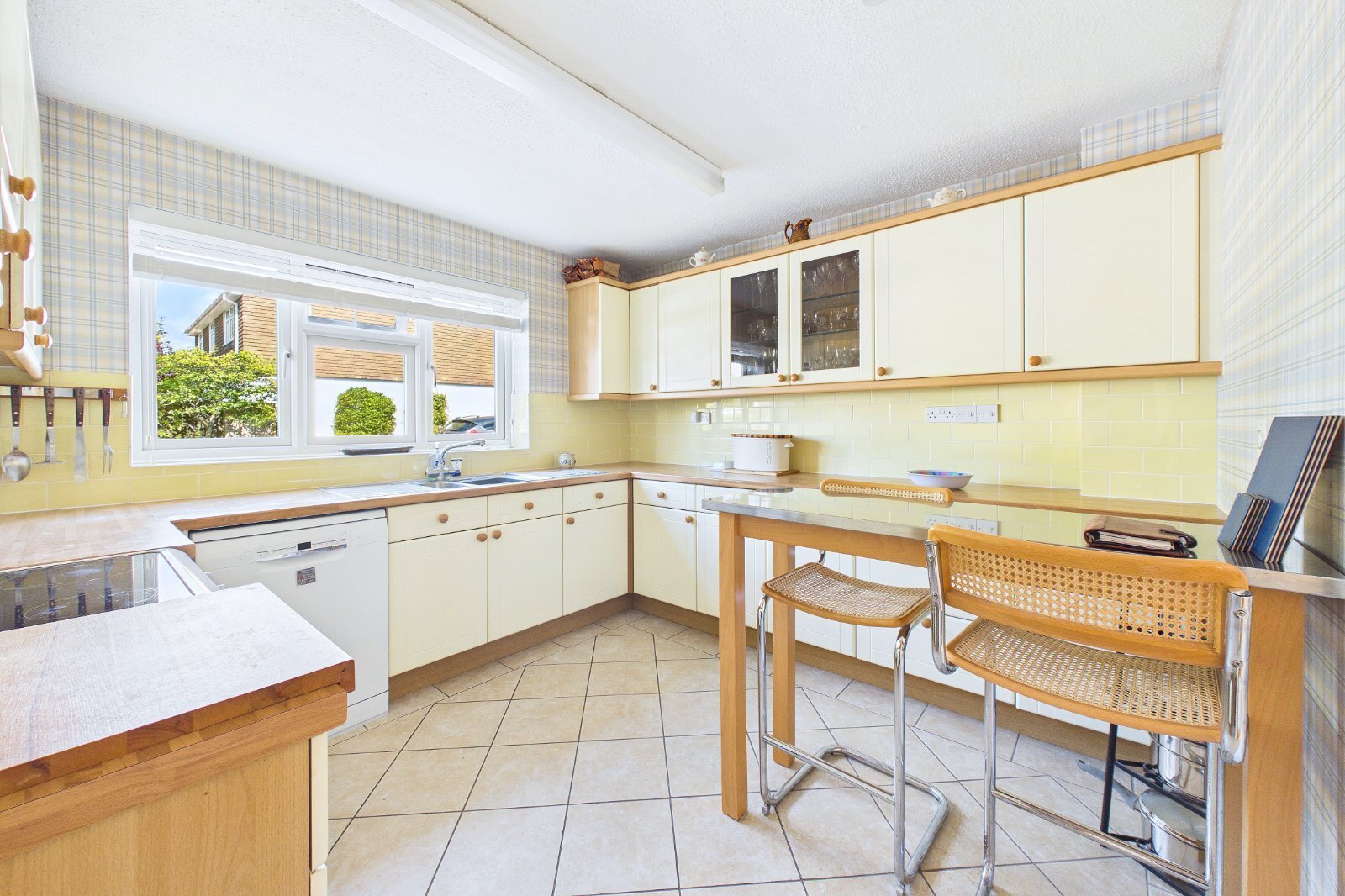 Greenhayes, Broadstone, Dorset, BH18 Image 9