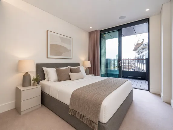Rathbone Place, London, W1T