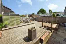 Darleydale, Crawley