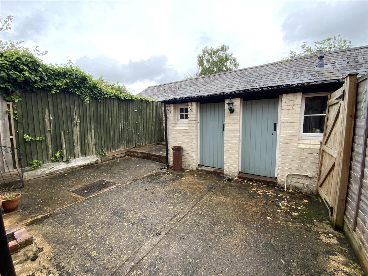 Horsefair Green, Stony Stratford, Milton Keynes Image 10